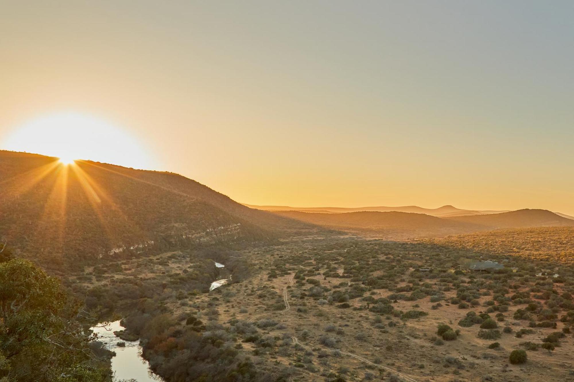 Kwandwe Private Game Reserve - Melton Manor Граъмстаун Екстериор снимка